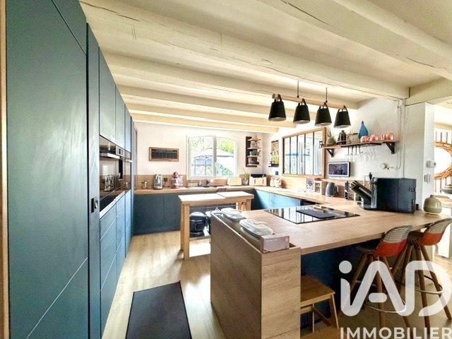 Maison 6 pièces 150 m²