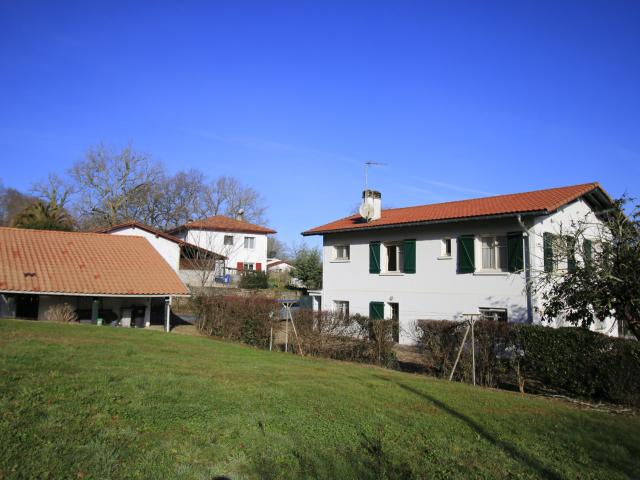 Maison 6 pièces 150 m²