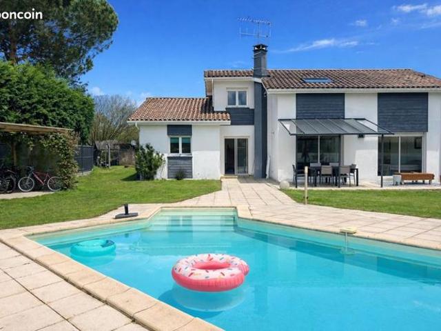 Maison 6 pièces 150 m²