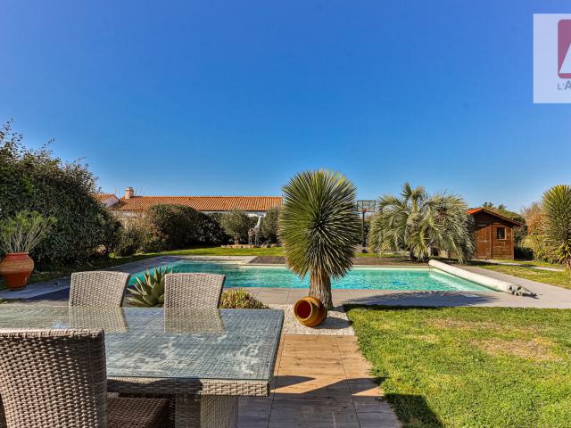 Maison 6 pièces 160 m²