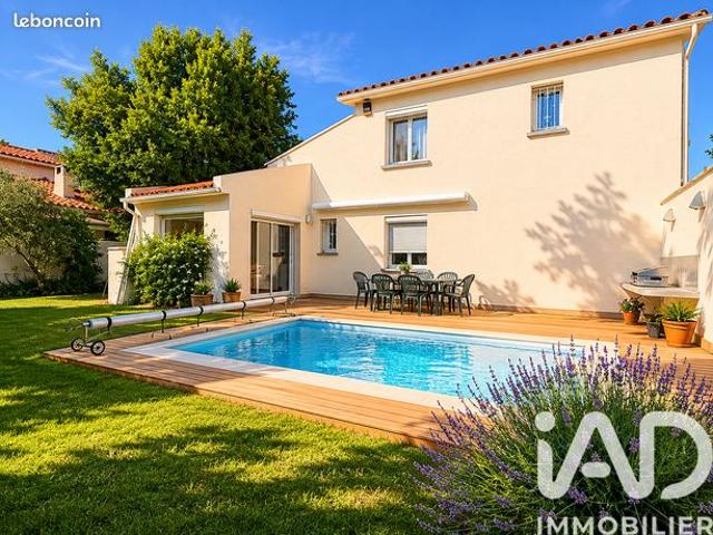 Maison 6 pièces 150 m²