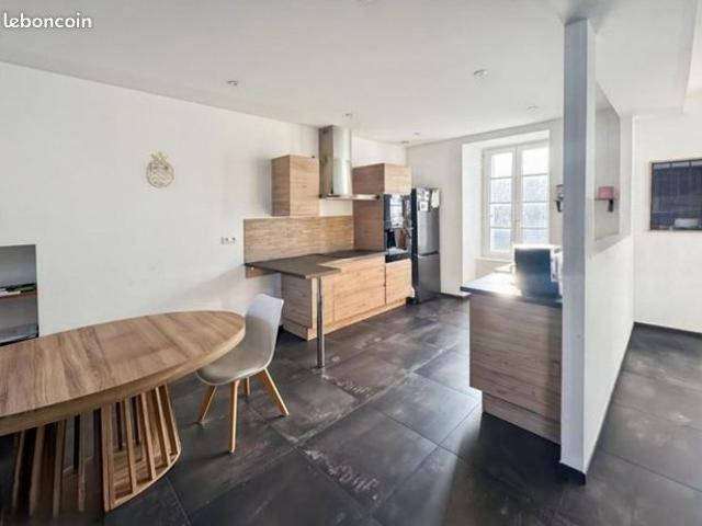 Maison 6 pièces 150 m²