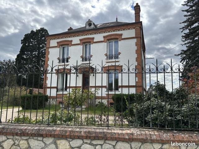 Maison 6 pièces 150 m²