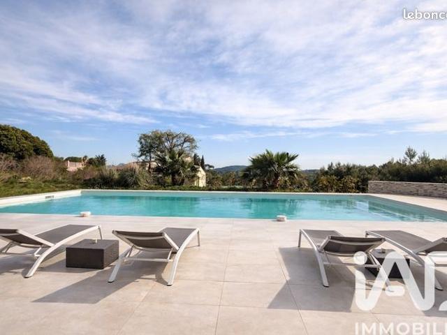Maison 6 pièces 150 m²