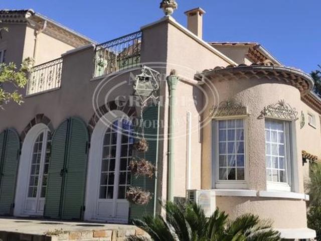 Maison 6 pièces 150 m²