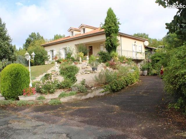 Maison 6 pièces 150 m²