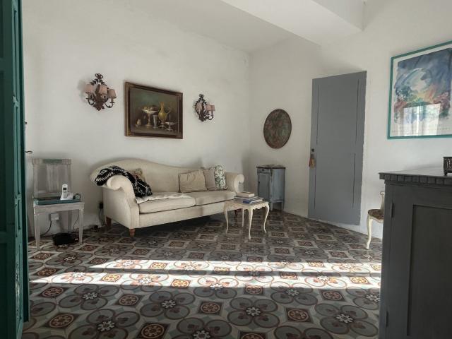 Maison 6 pièces 150 m²