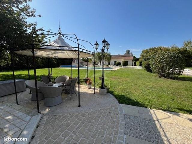 Maison 6 pièces 150 m²