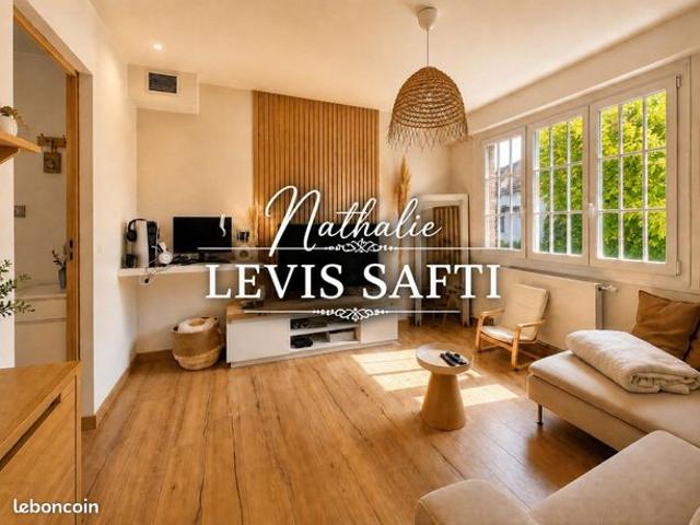 Maison 6 pièces 150 m²