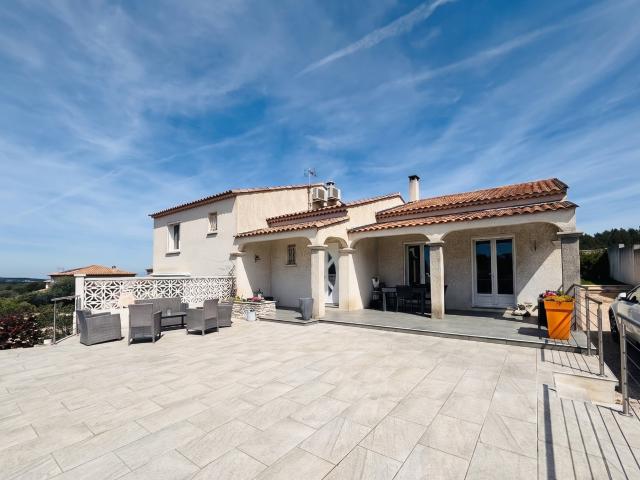 Maison 6 pièces 150 m²