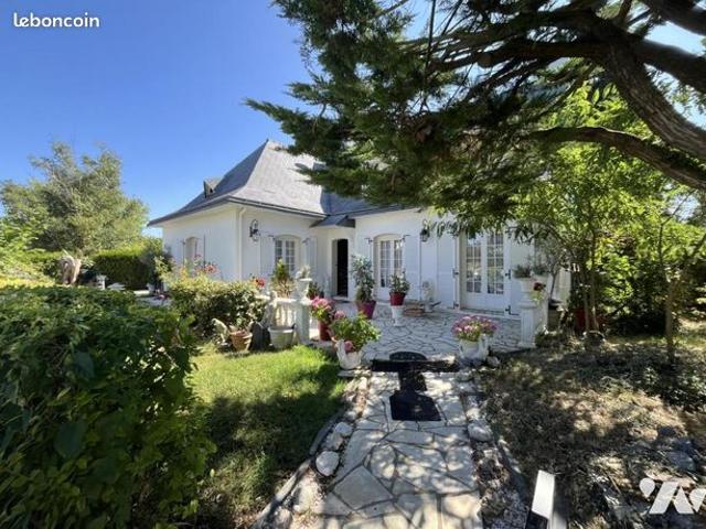Maison 6 pièces 150 m²