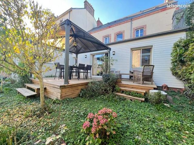 Maison 6 pièces 150 m²