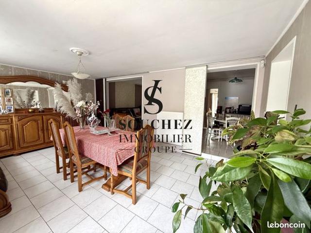 Maison 6 pièces 150 m²