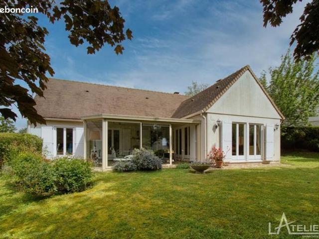 Maison 6 pièces 150 m²