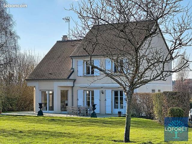 Maison 6 pièces 150 m²