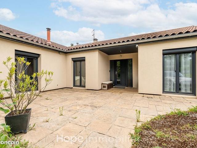 Maison 6 pièces 150 m²