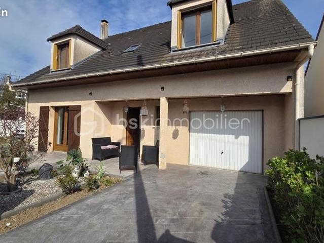 Maison 6 pièces 150 m²