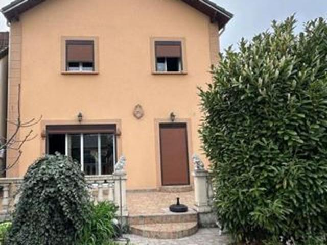 Maison 6 pièces 150 m²