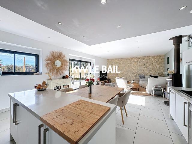 Maison 6 pièces 150 m²