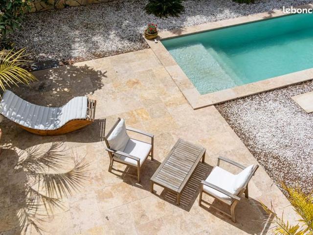 Maison 6 pièces 150 m²