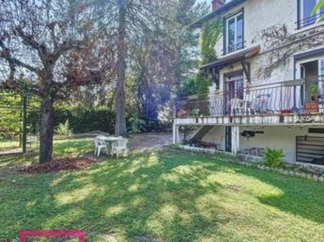 Maison 6 pièces 150 m²
