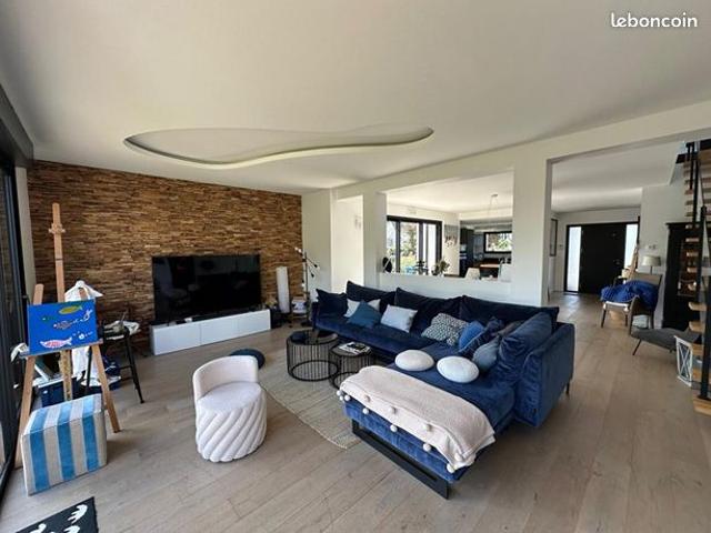 Maison 6 pièces 150 m²