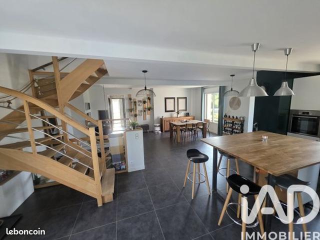 Maison 6 pièces 150 m²