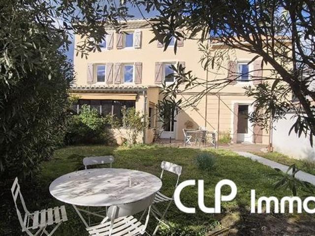 Maison 6 pièces 150 m²