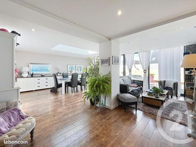 Maison 6 pièces 150 m²