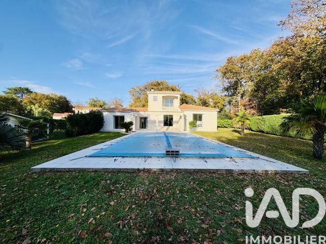 Maison 6 pièces 150 m²