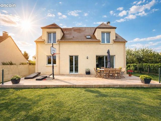 Maison 6 pièces 150 m²