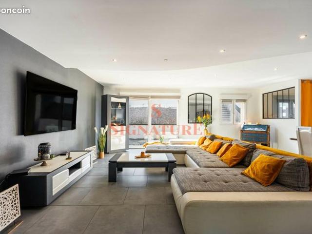 Maison 6 pièces 150 m²