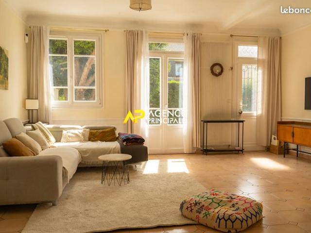 Maison 6 pièces 150 m²