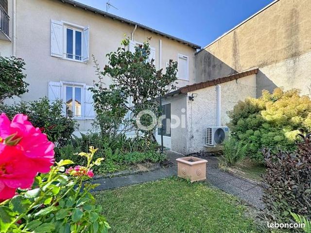 Maison 6 pièces 150 m²
