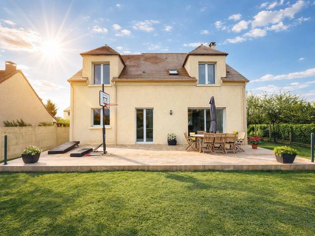 Maison 6 pièces 150 m²
