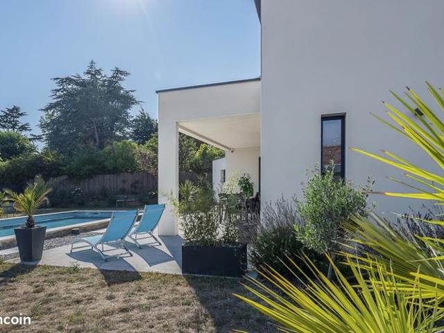 Maison 6 pièces 150 m²
