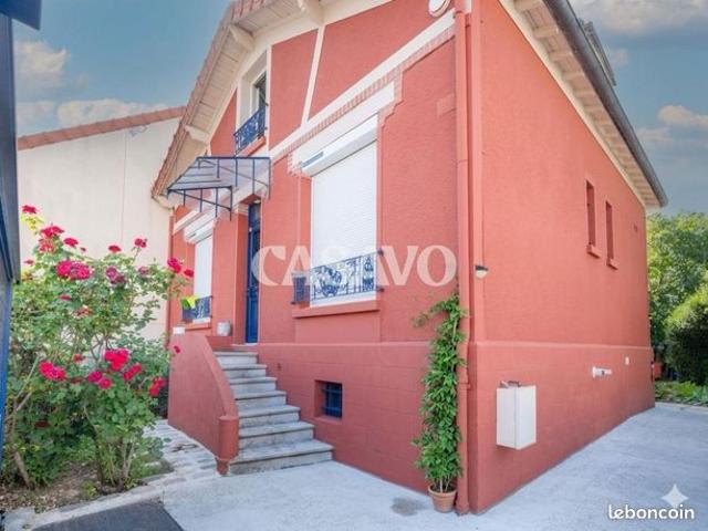 Maison 6 pièces 150 m²