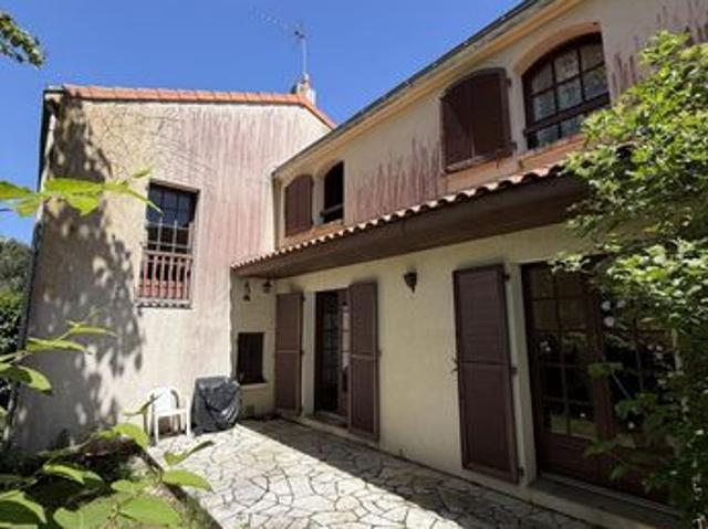 Maison 6 pièces 150 m²