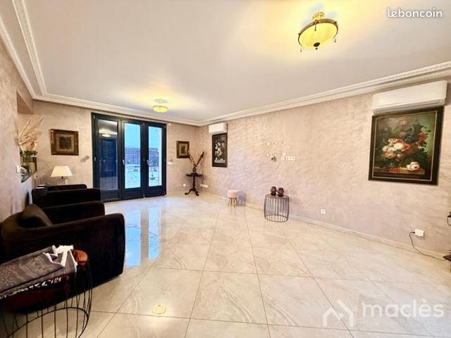 Maison 6 pièces 150 m²