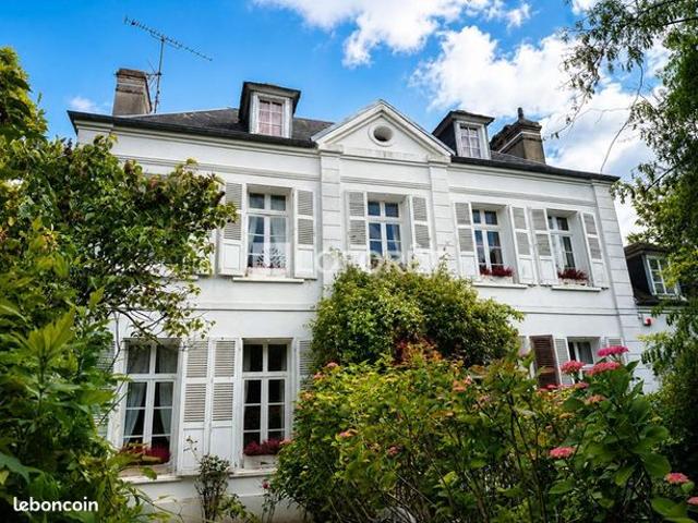 Maison 6 pièces 150 m²