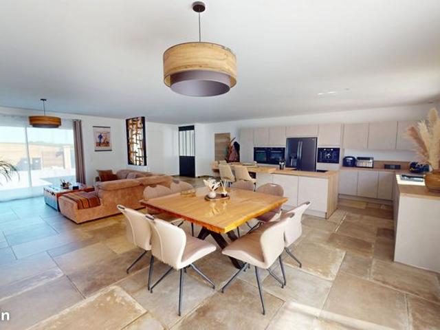Maison 6 pièces 150 m²