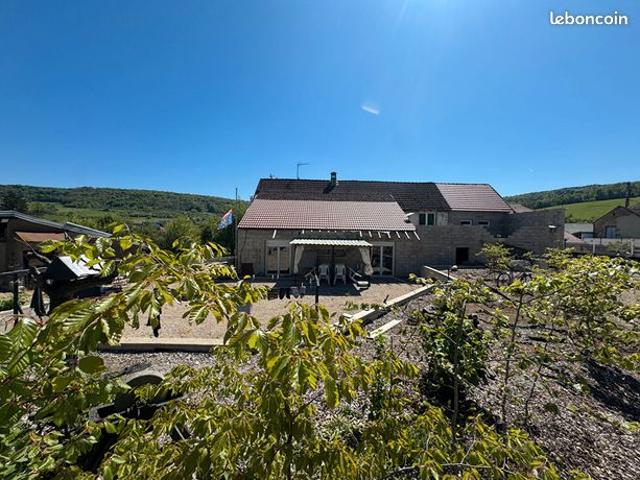 Maison 6 pièces 150 m²