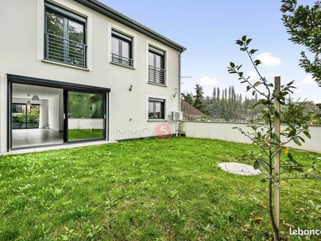 Maison 6 pièces 150 m²