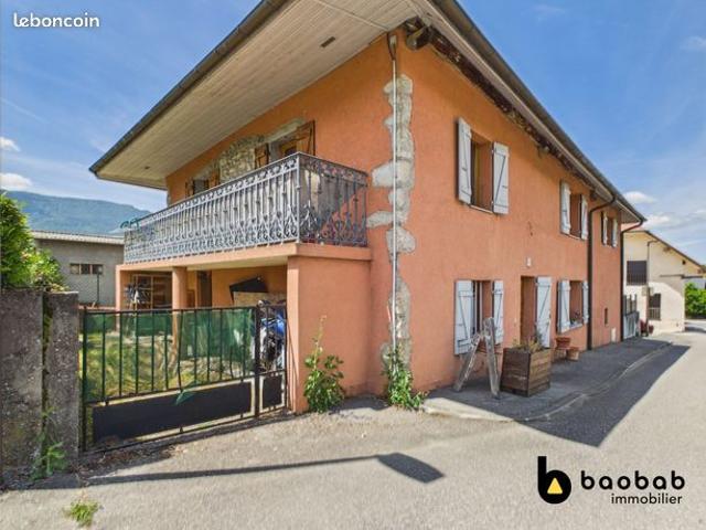 Maison 6 pièces 150 m²