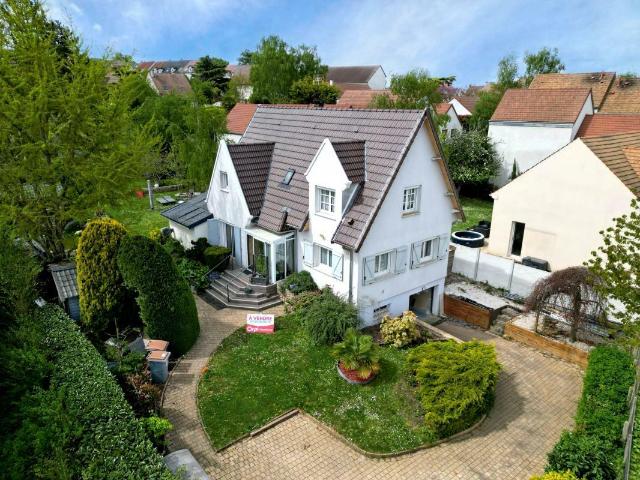 Maison 6 pièces 150 m²