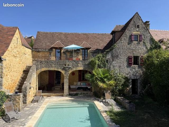 Maison 6 pièces 150 m²