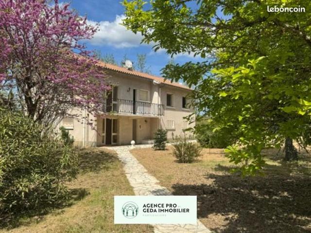 Maison 6 pièces 150 m²