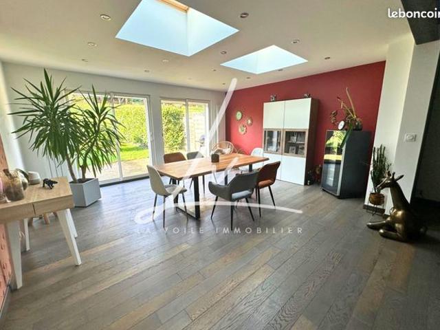 Maison 6 pièces 150 m²