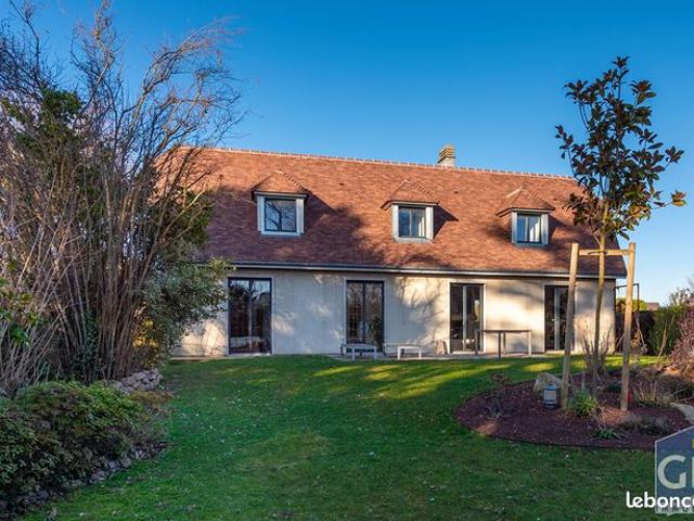 Maison 6 pièces 150 m²