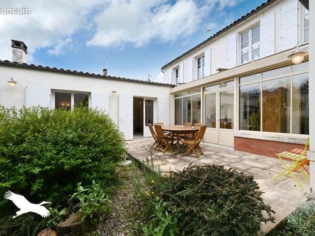 Maison 6 pièces 150 m²